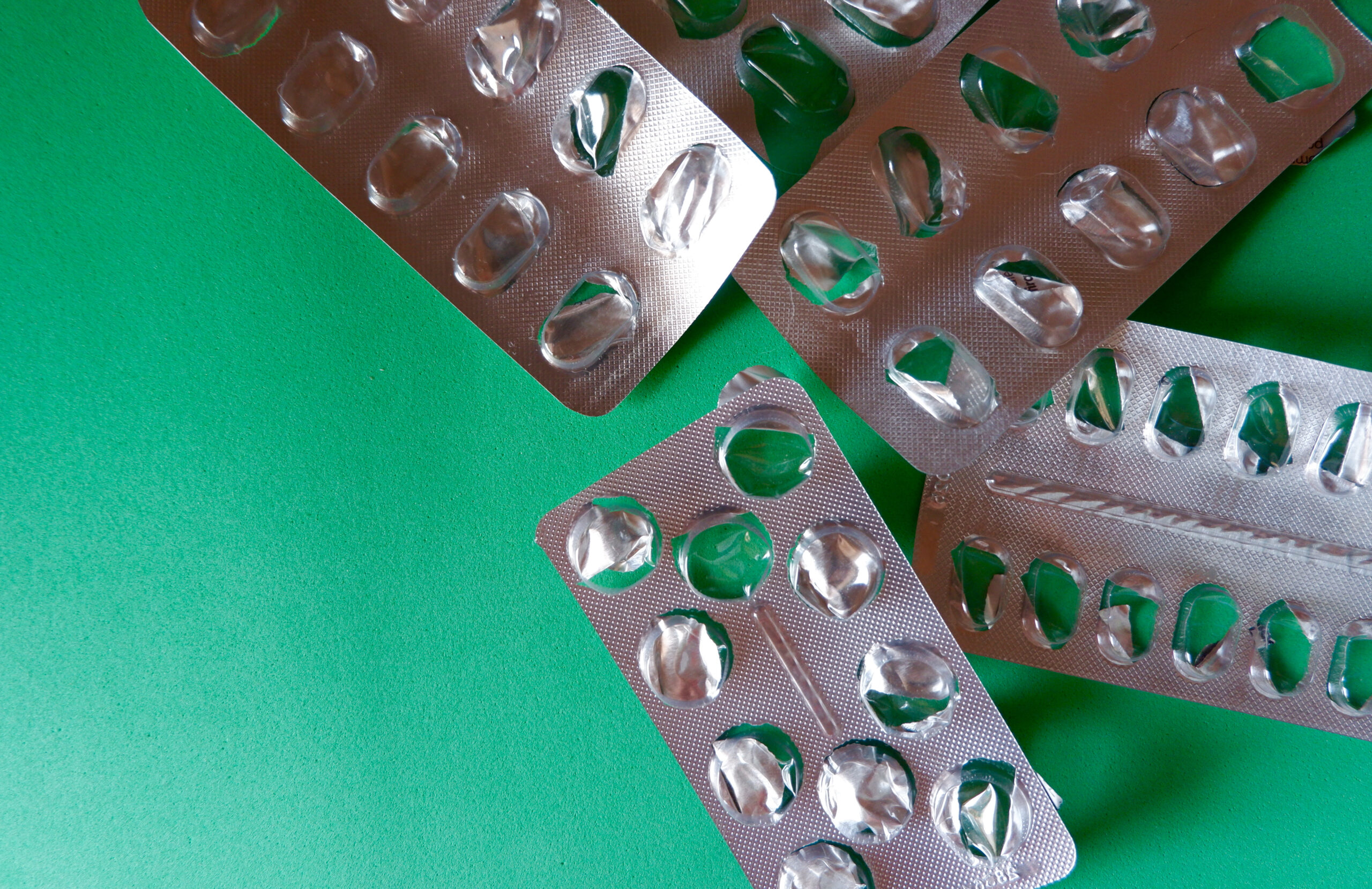3 questions sur la pénurie de médicaments à Grégory Tempremant