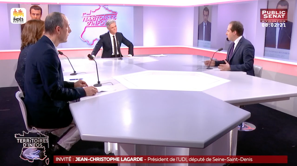 "Sur l’immigration, la logique de Gérard Collomb est de bon sens, je suis prêt à le soutenir."