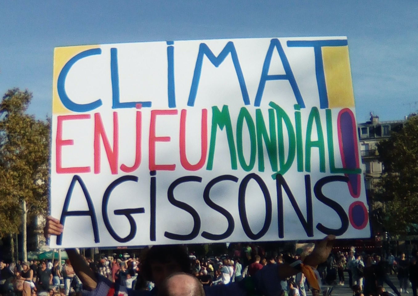 Climat : face aux défis écologiques, en finir avec les coups de com’