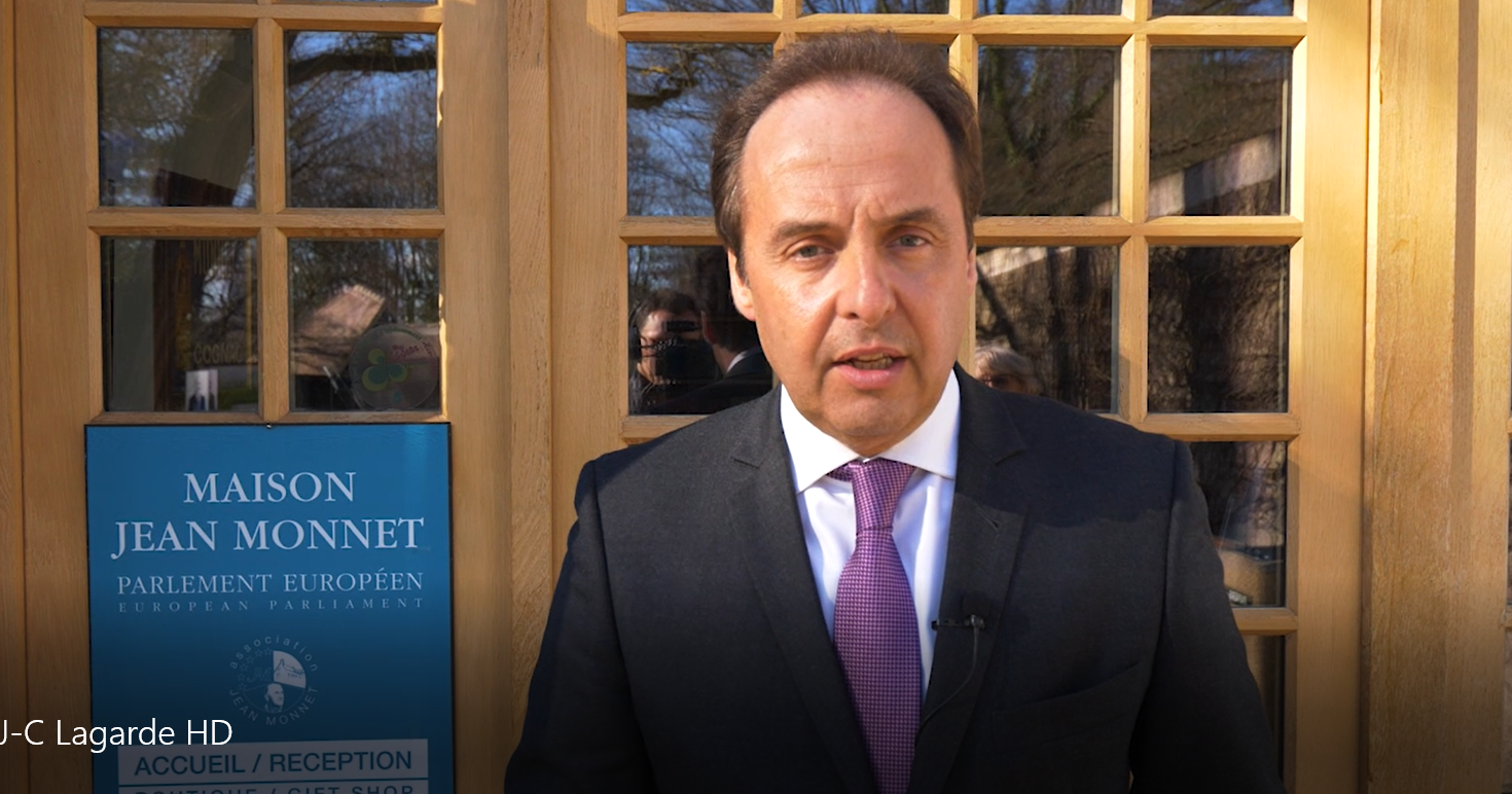 Face à de Villiers, Jean-Christophe Lagarde réhabilite les pères fondateurs à la maison de l’Europe