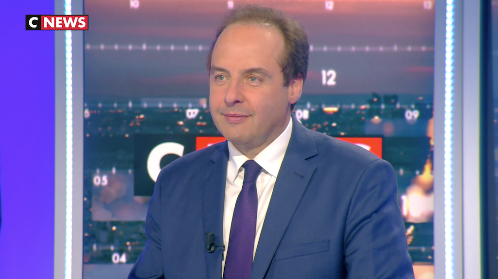 "Etre "ni droite ni gauche" ne fait pas de vous un centriste. Le centre n’est pas une position, c’est une conviction."