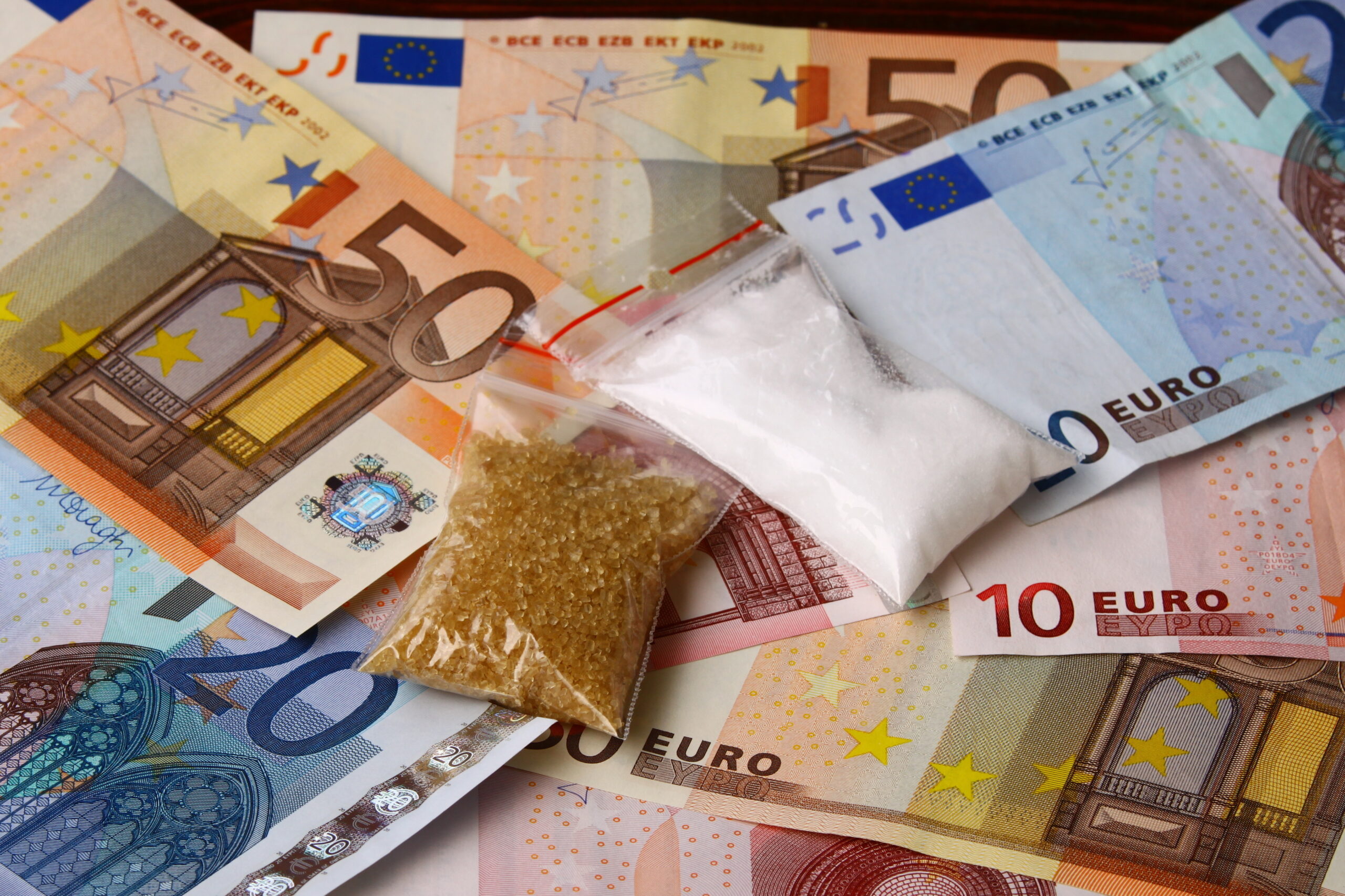 Narcotrafic : la France confrontée à un défi majeur