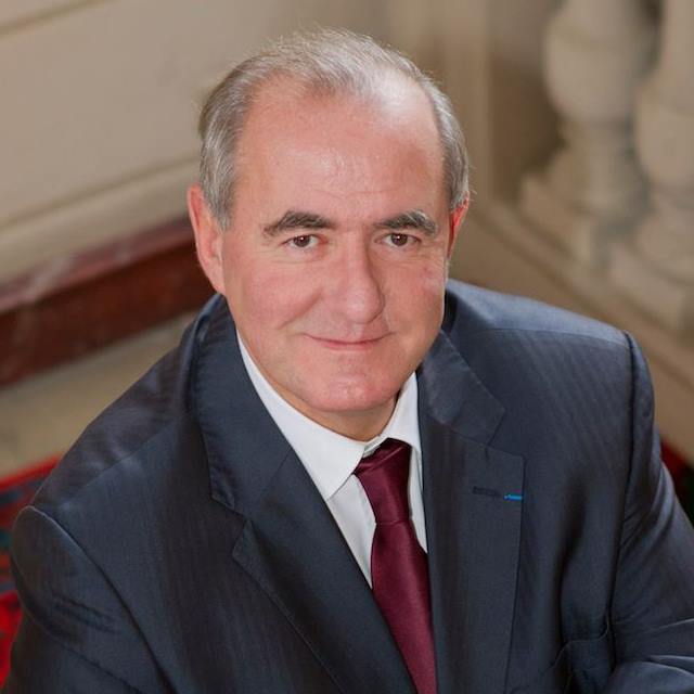 "Monsieur le Président, je voudrais dire ici solennellement que les députés travaillent !"