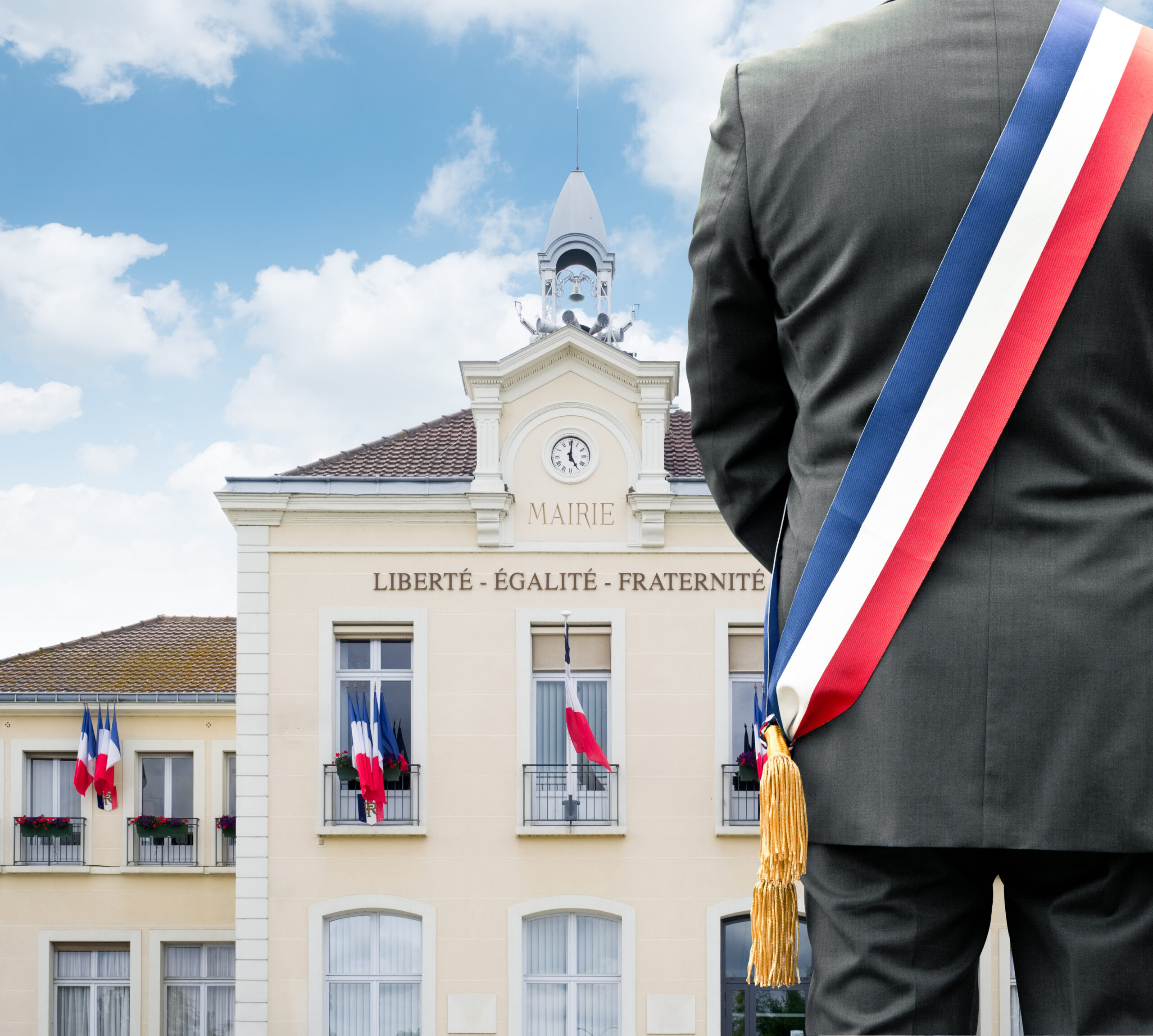 Interdiction de mariage en France pour les personnes en séjour irrégulier